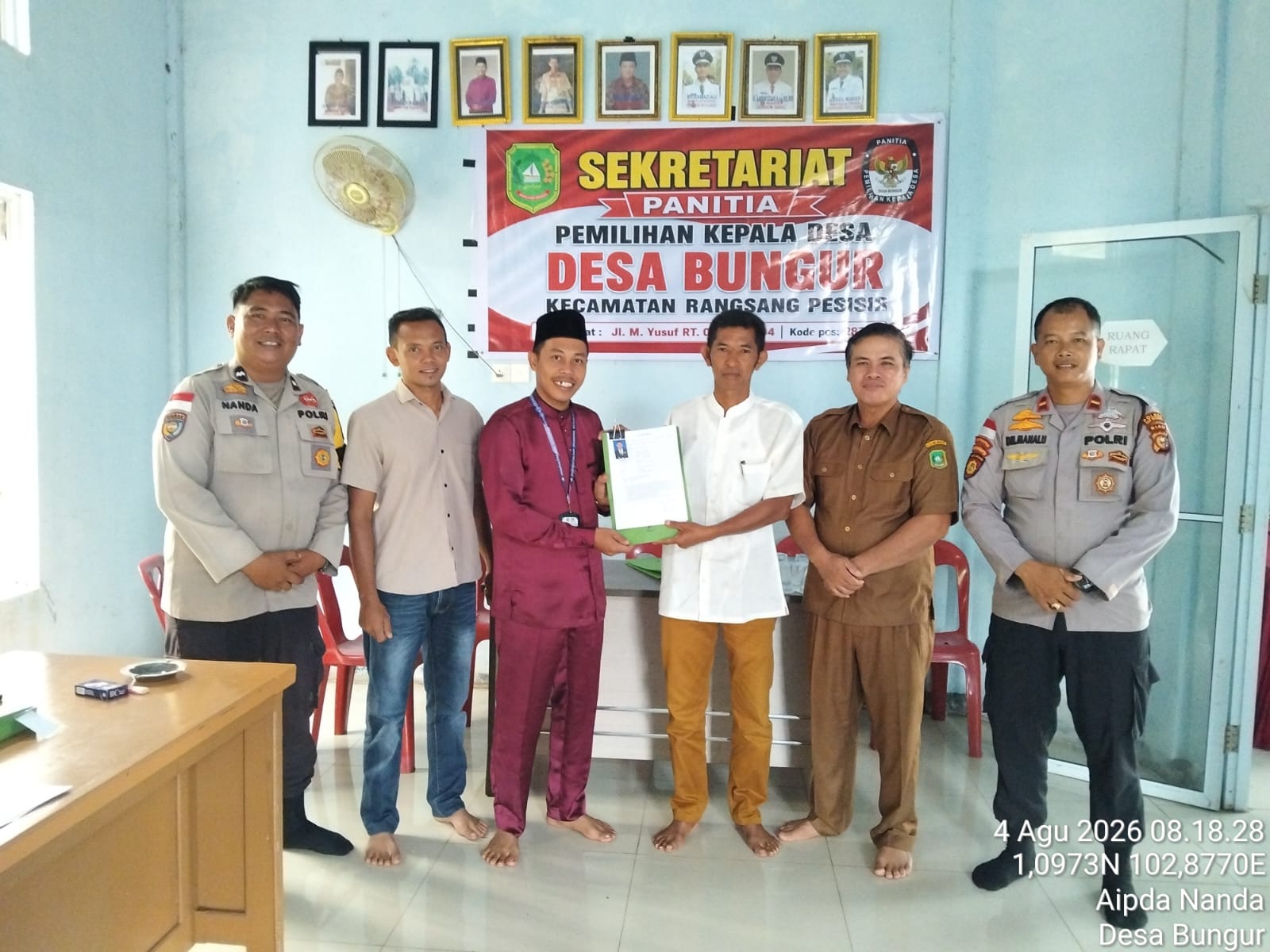 Penerimaan berkas pendaftaran Bacalon Kades